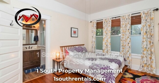 Building Photo - 250 Tuttle Ave