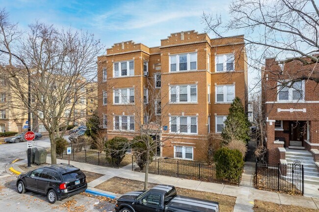 Primary Photo - 5041 W 18th St