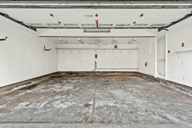 Building Photo - 26 Reservoir Ave