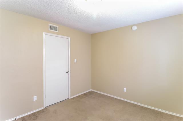 Building Photo - 5903 Cameron Dr