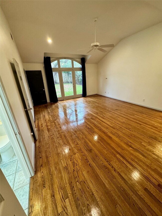 Building Photo - 3805 Piping Rock Ln