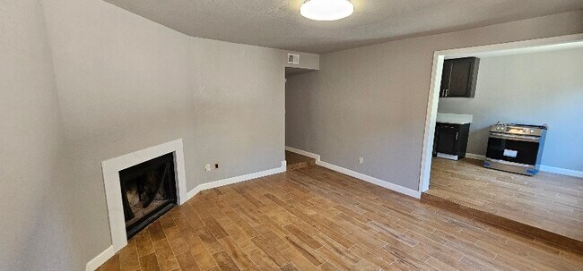 Building Photo - 2540 Antoine Ct