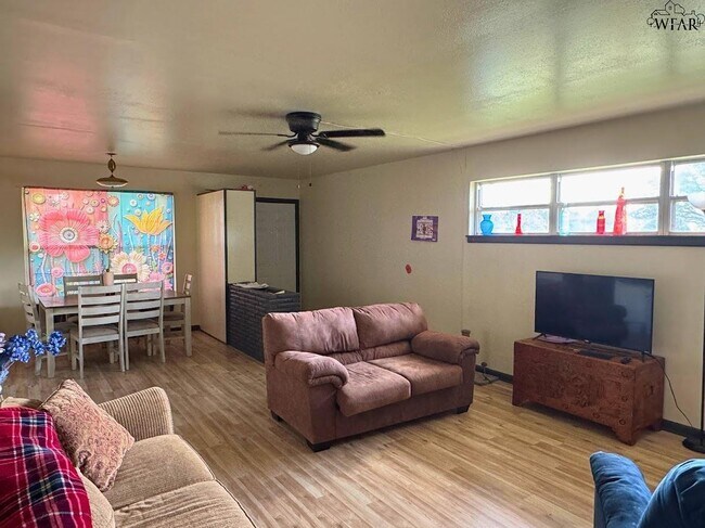 Building Photo - 4800 George St