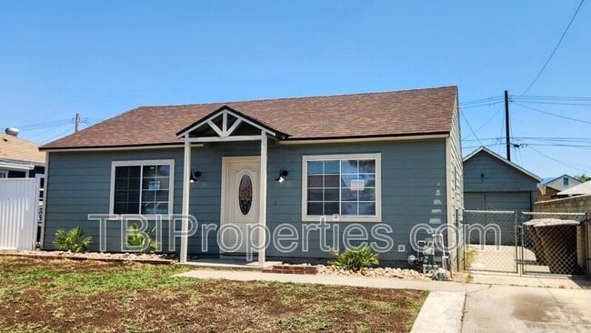 Building Photo - 934 N Florence Ave