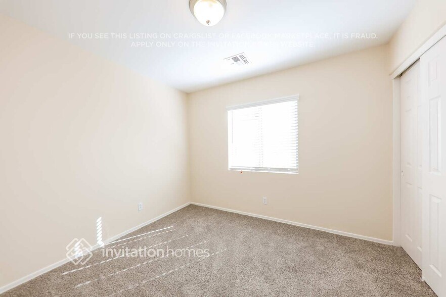 Building Photo - 13014 W Hearn Rd