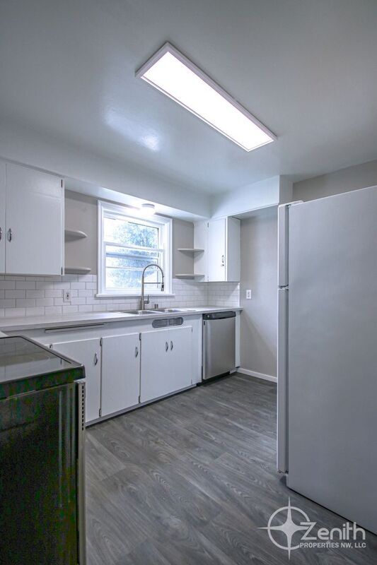 Building Photo - 308 NW 45th St