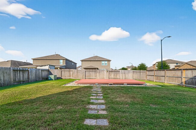 Building Photo - 5027 Brewcastle Ln