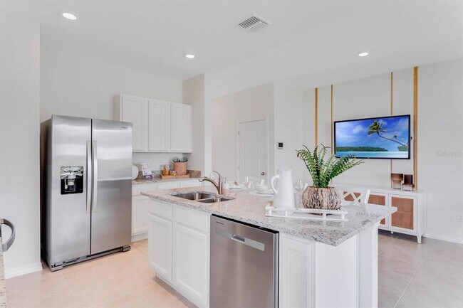 Building Photo - 1785 Wooden St