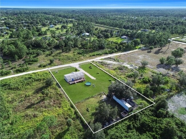 Building Photo - 7824 8th Pl