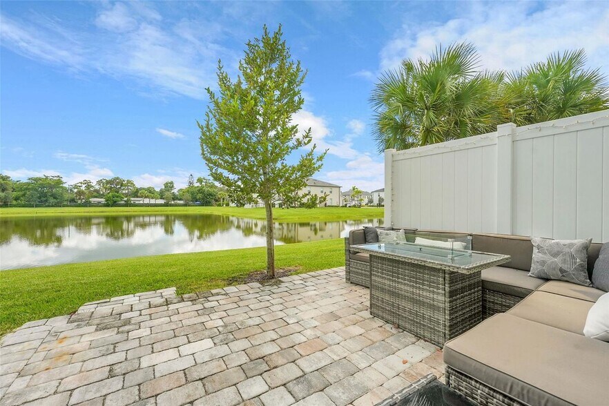 Building Photo - 6112 Rancho Ln