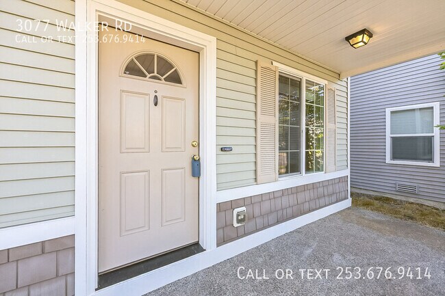 Building Photo - 3077 Walker Rd