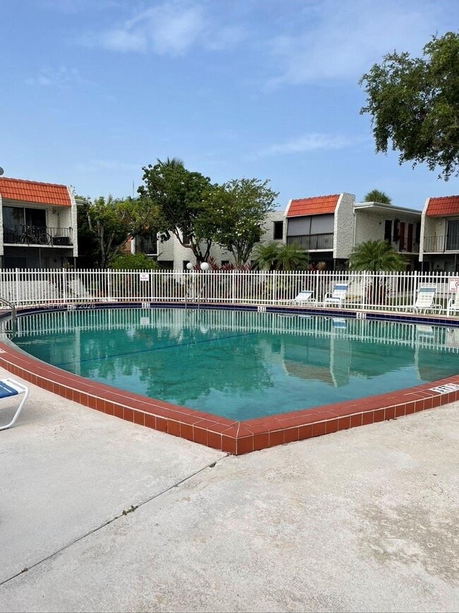 Building Photo - 8701 SW 141st St