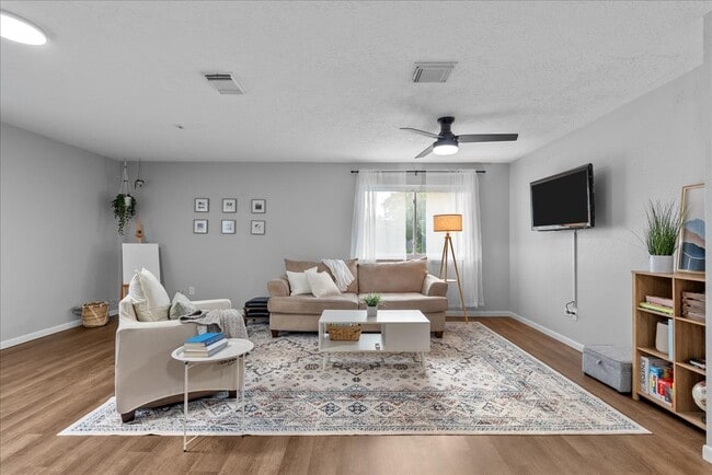 Building Photo - 311 Welford Ln