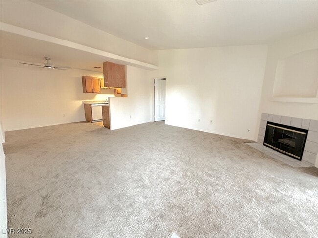 Primary Photo - 4730 E Craig Rd