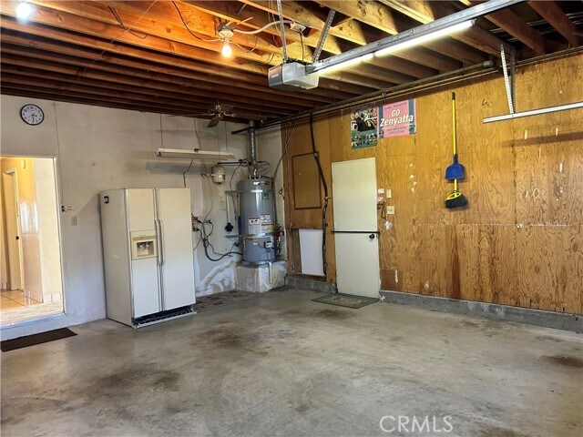 Building Photo - 14676 Deervale Pl