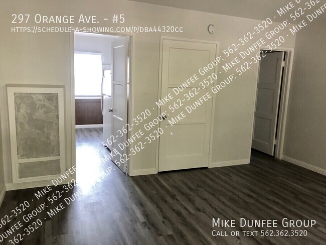 Building Photo - Spacious Downtown Studio Near Alamitos Beach