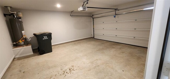 Building Photo - 212 Los Olives Ln