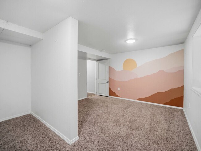 Building Photo - Updated Spokane Rental Home with 4 Bedrooms & Private Yard