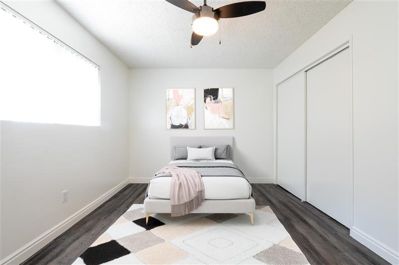 Building Photo - 1130 Meadow Lake Dr