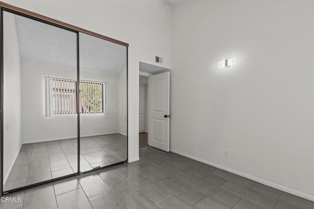 Building Photo - 21931 Burbank Blvd