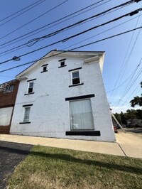 Building Photo - 6189 Manchester Rd