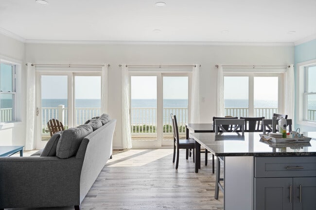 Building Photo - 29331 Clifton Shores Dr