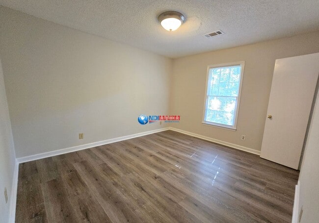 Building Photo - 493 Stone Mountain St