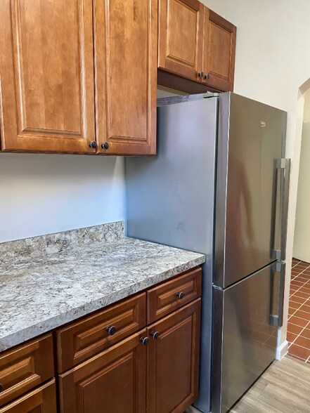 Building Photo - 47 Marginal St E