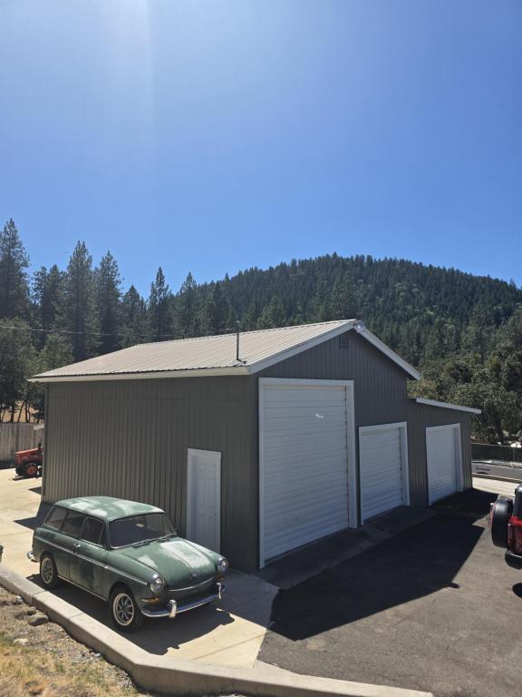 Building Photo - 1491 Granite Hill Rd