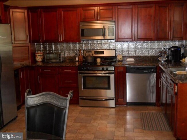 Building Photo - 1 Cornell Rd