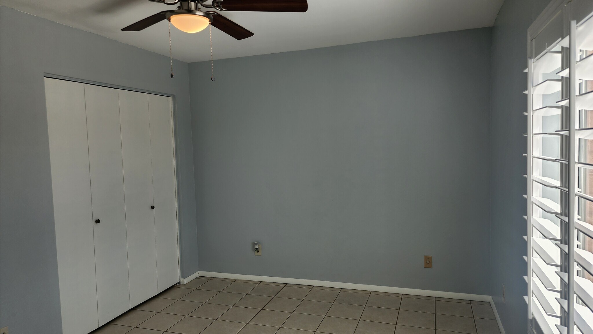 Building Photo - 3808 W Malapai Dr