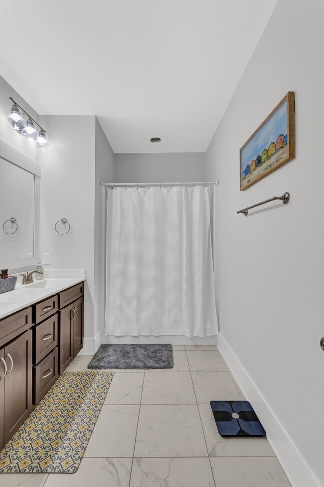 Building Photo - 3651 Watch Hill Way