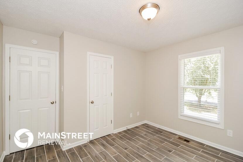 Building Photo - 227 Mill Pointe Dr