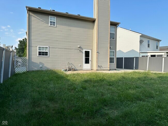Building Photo - 11319 Water Birch Dr