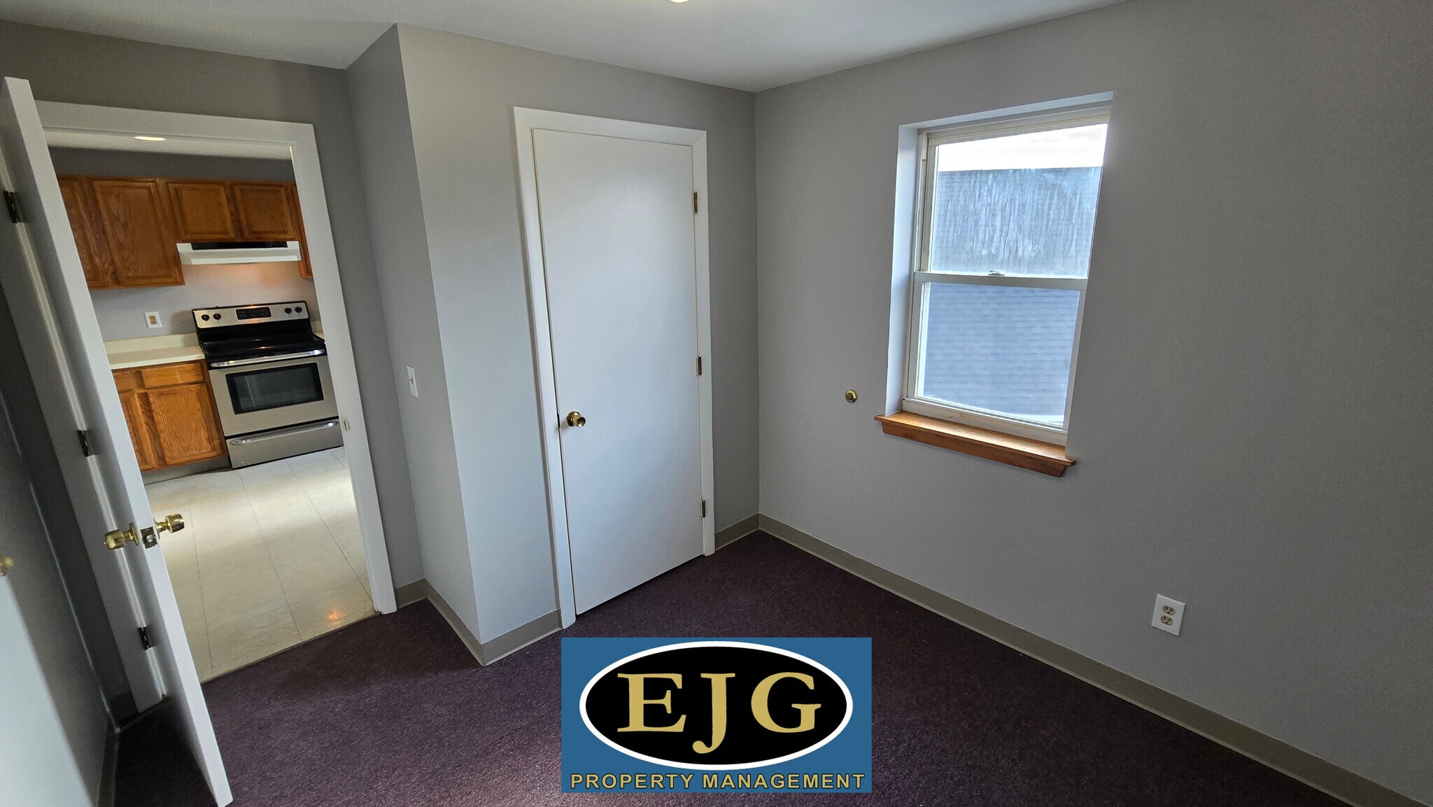 Building Photo - 26 Ledge St