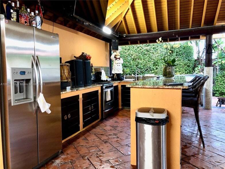 Building Photo - 14891 SW 141st Ter