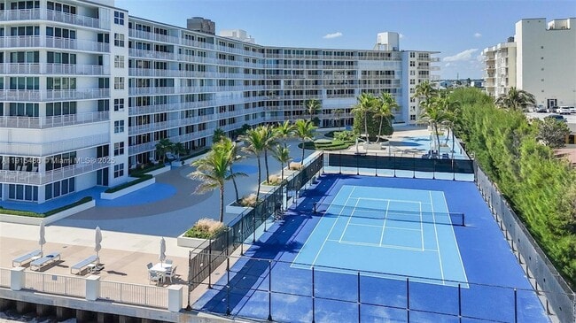 Building Photo - 3546 S Ocean Blvd