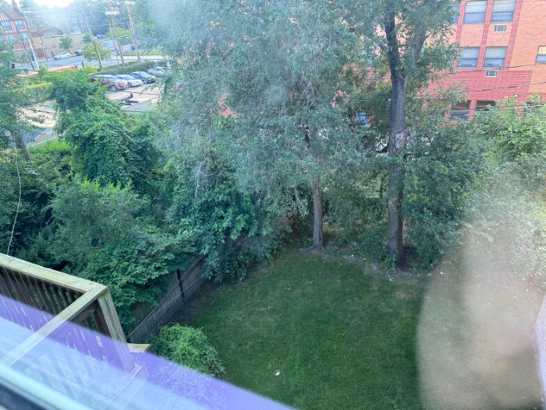 Building Photo - 7436 S Colfax Ave