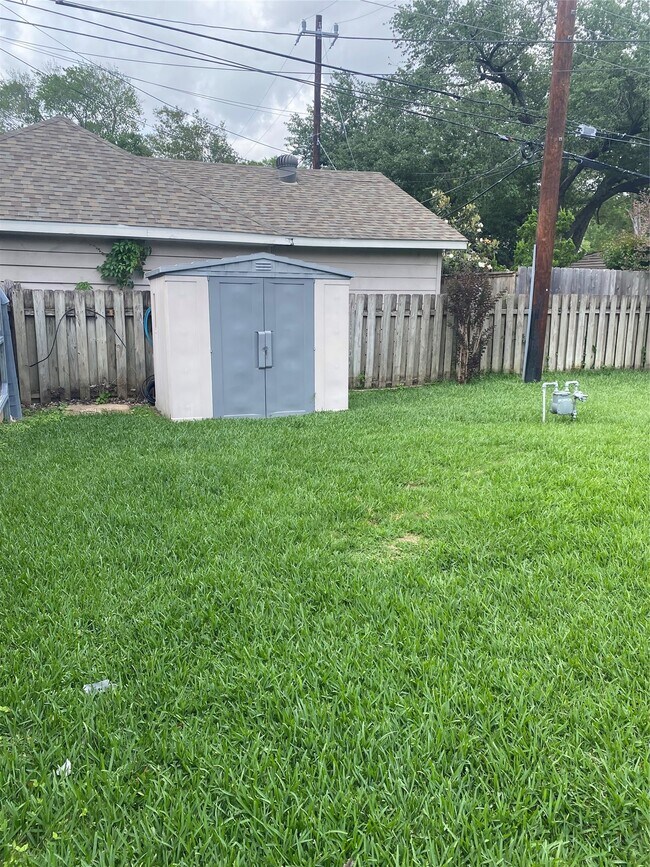 Building Photo - 12930 Kimberley Ln