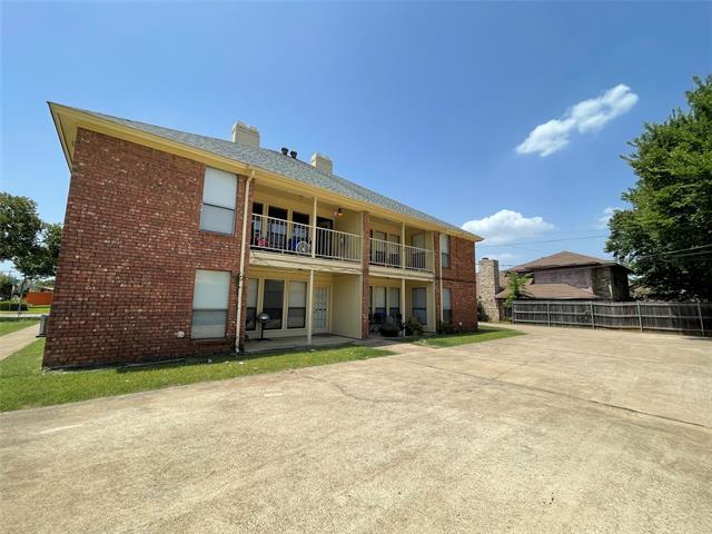 Building Photo - 800 Betty Ct