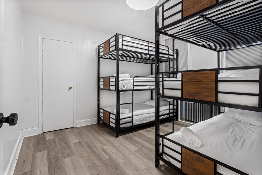 Building Photo - 3 Coleman St