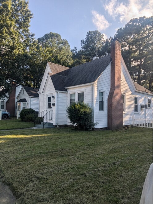 Building Photo - 3819 Pamlico Cir