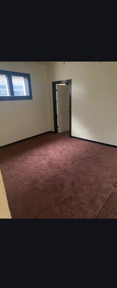 Building Photo - 6329 S Loomis Blvd