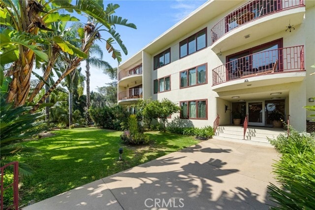 Building Photo - 3407 Huxley St