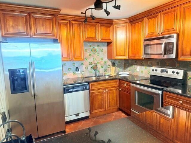 Building Photo - 2101 S Ocean Dr