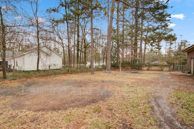 Building Photo - 408 Cleveland St