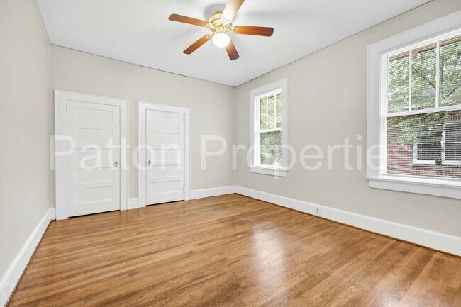 Building Photo - 1409 Hagood Ave