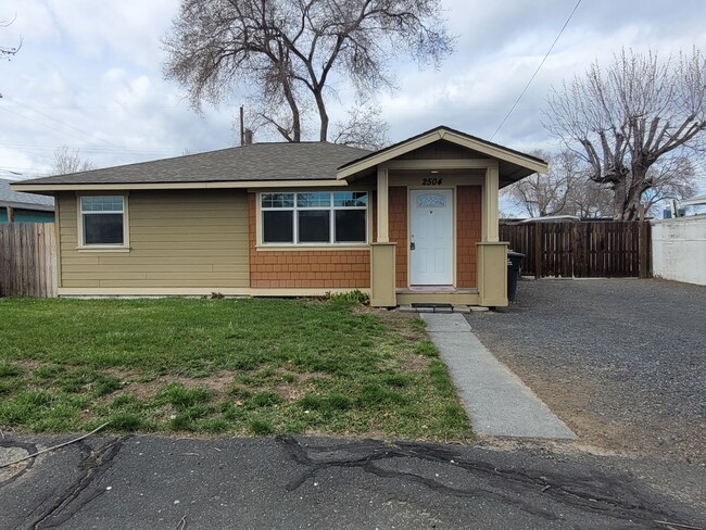 Primary Photo - House with Fenced Backyard