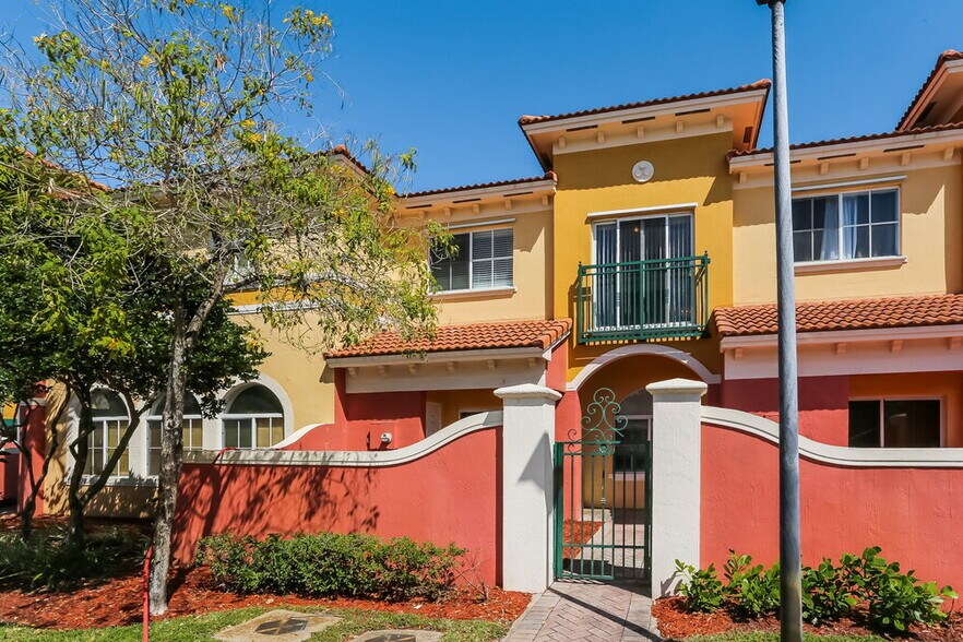 Primary Photo - 2998 NW 36th Ter