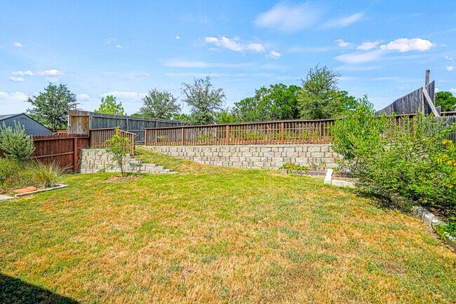 Building Photo - 13154 Beals Cir